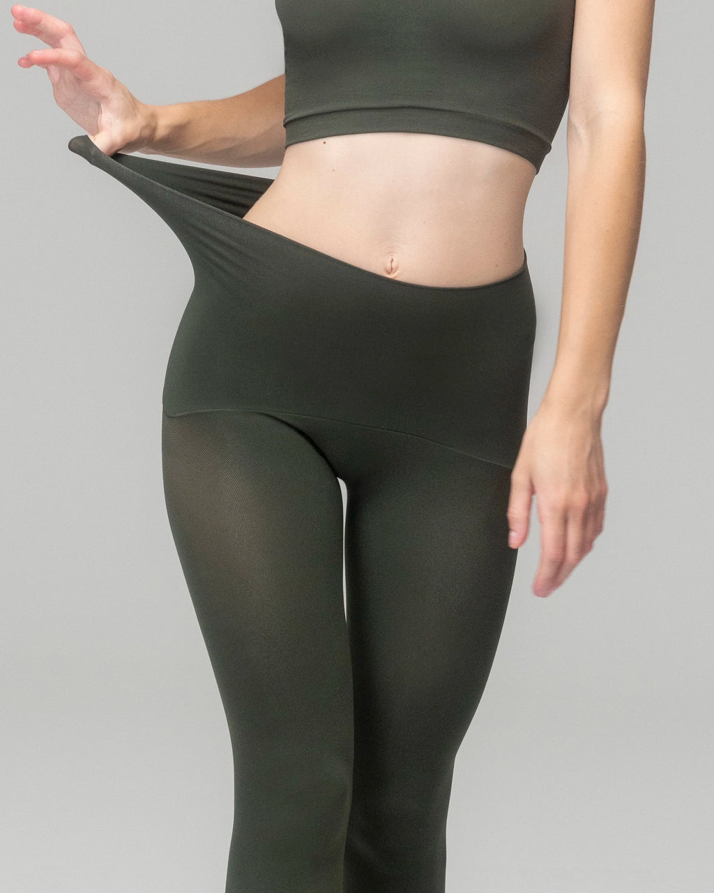 PLAY - FREE HUGGING SEAMLESS TIGHTS - OPAQUE