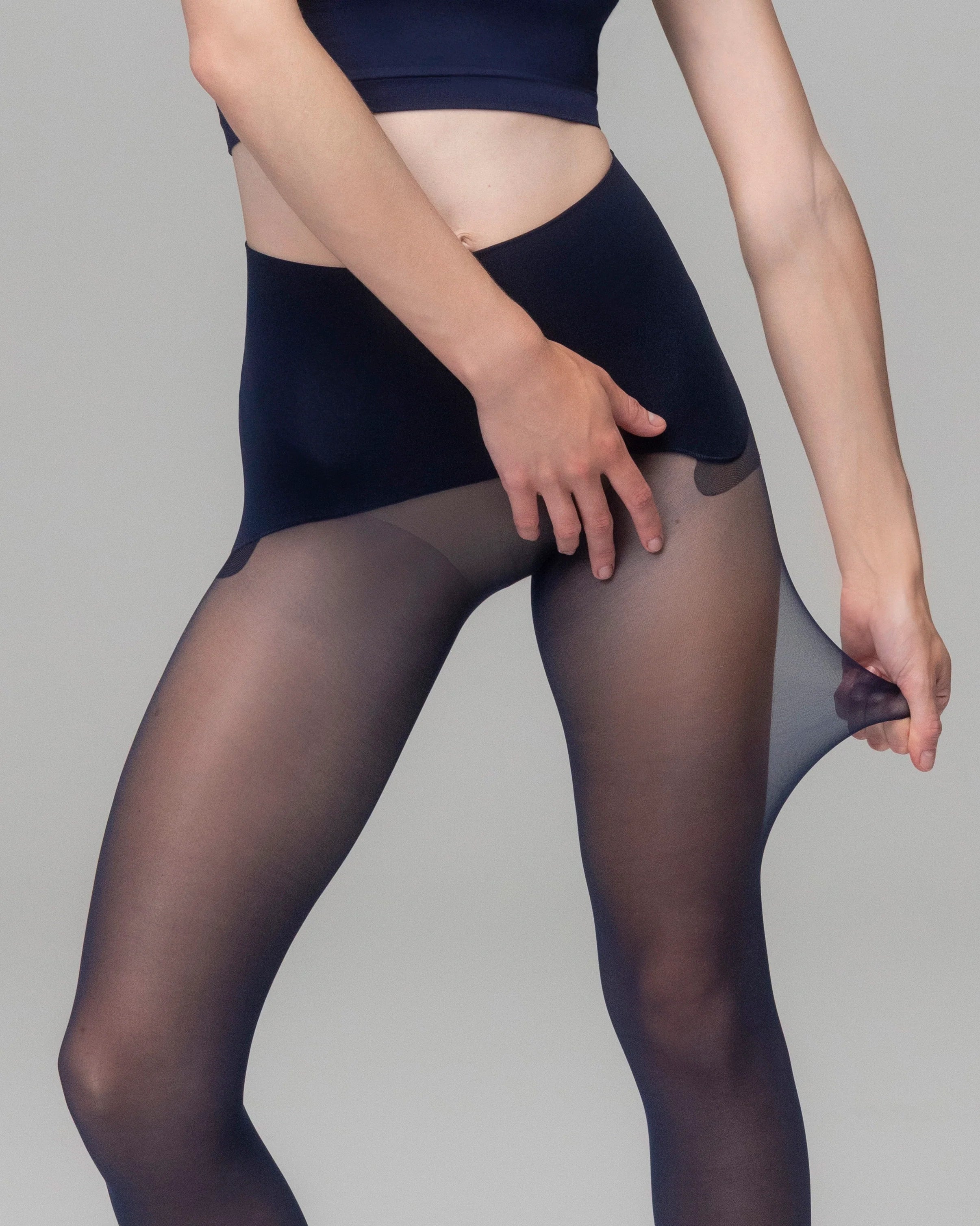PLAY -  FREE HUGGING SEAMLESS TIGHTS - SHEER