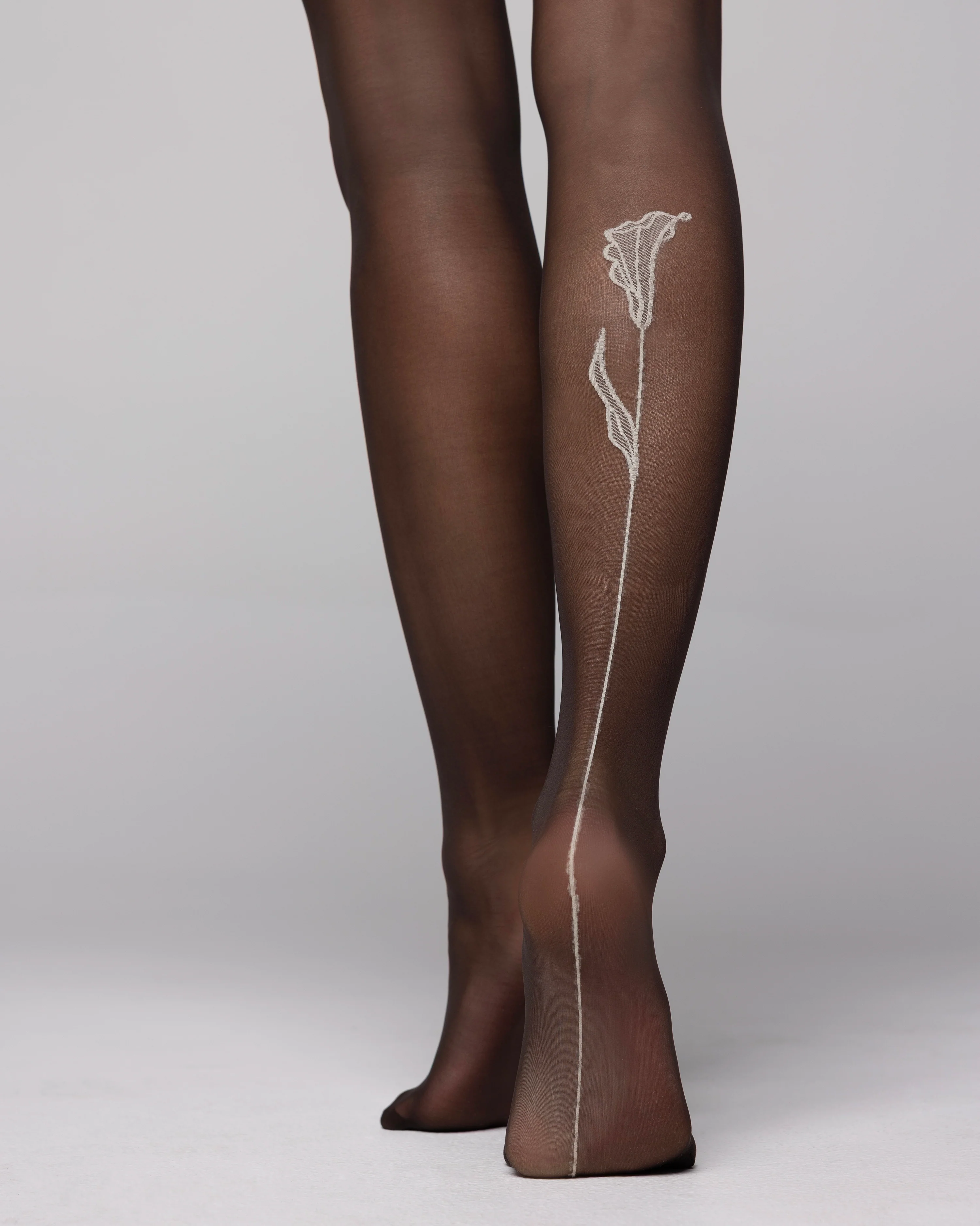 PLAY - SHEER CALLA LILY