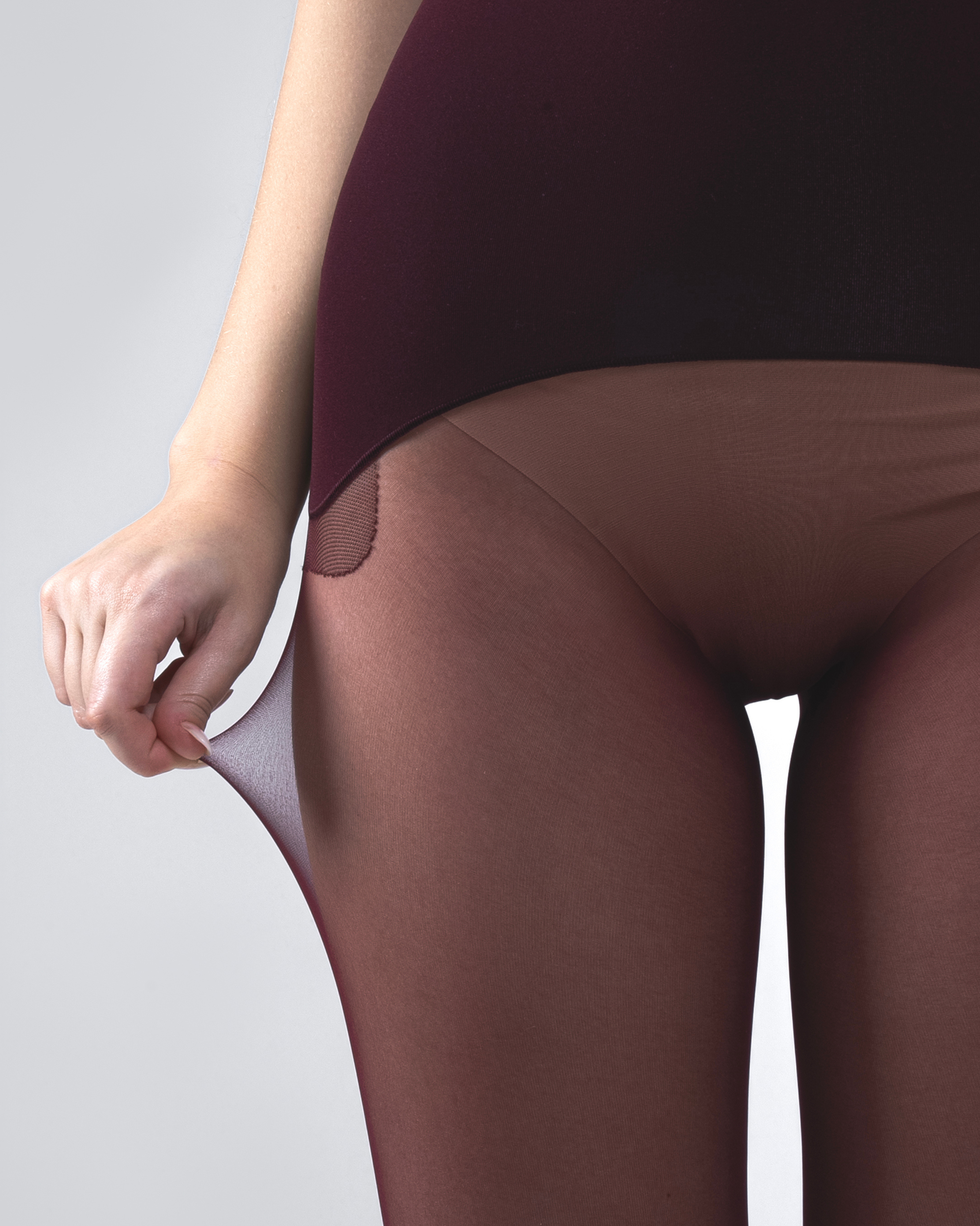 PLAY -  FREE HUGGING SEAMLESS TIGHTS - SHEER