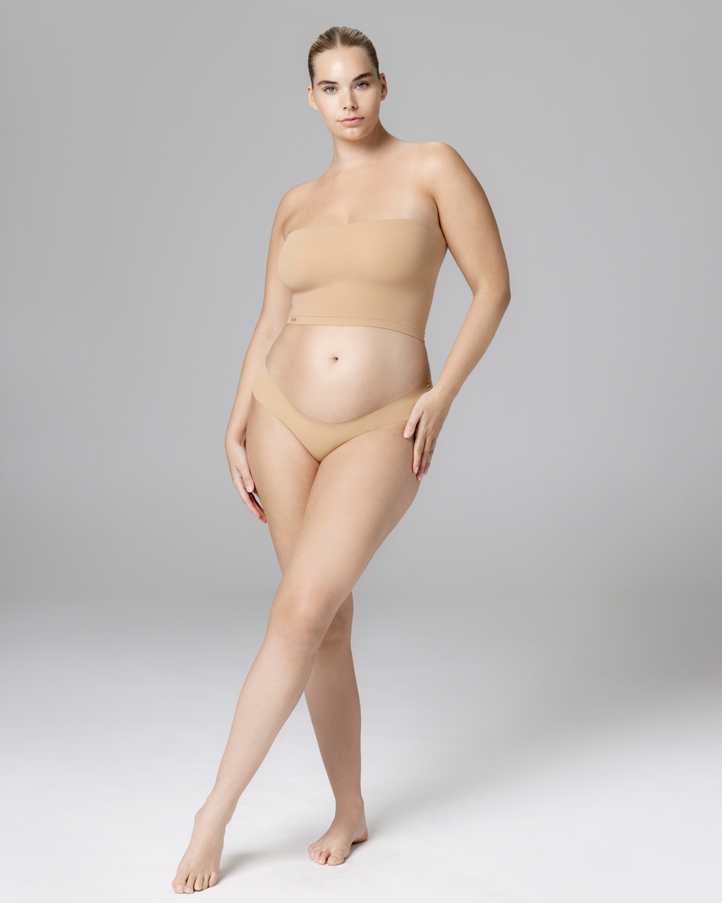 BARE - BIKINI