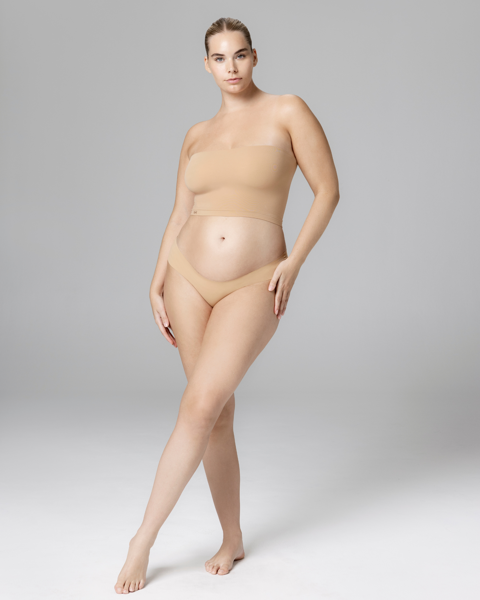 BARE - BIKINI