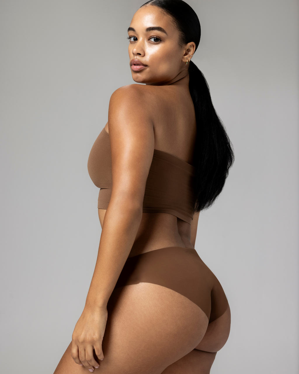 BARE - BIKINI