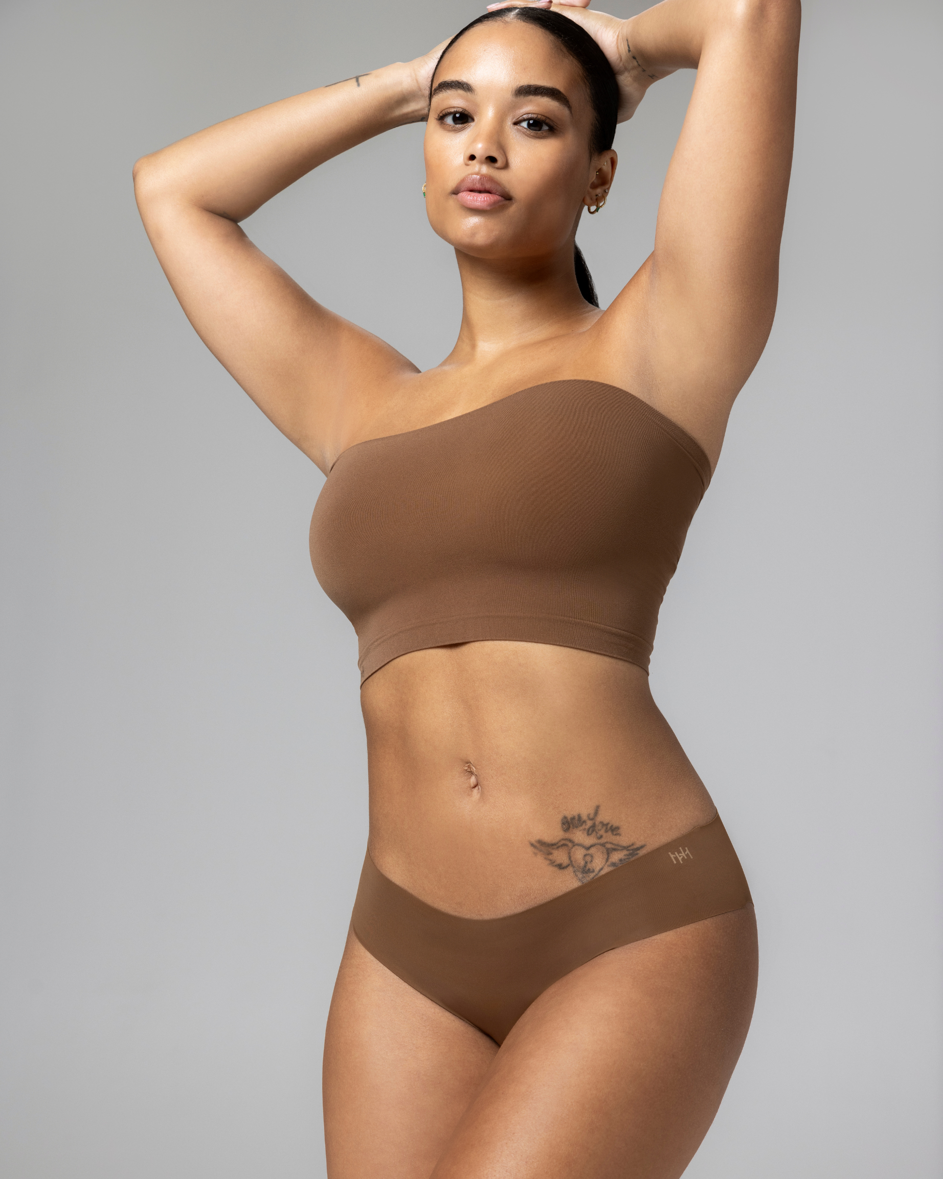 BARE - BIKINI