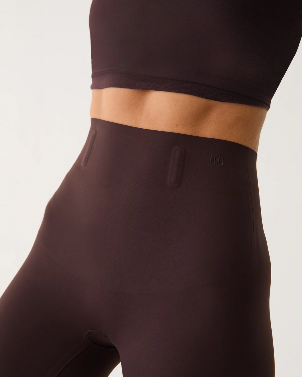 CONTOUR COMPRESSION SLIM LEGGINGS
