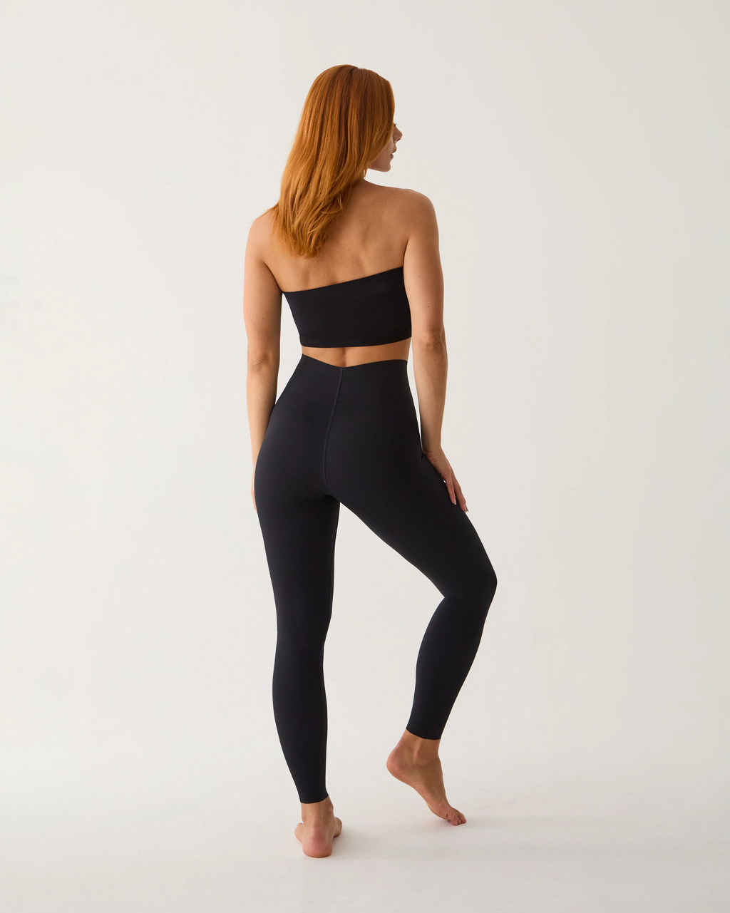CONTOUR COMPRESSION SLIM LEGGINGS