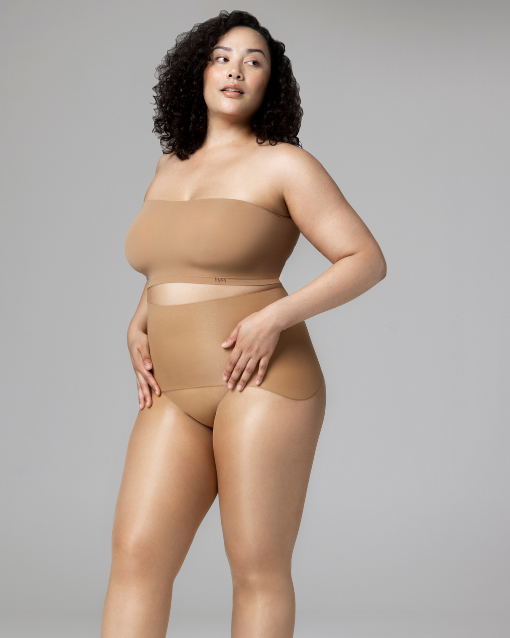 PLAY - FREE HUGGING SEAMLESS TIGHTS  - GLOSS
