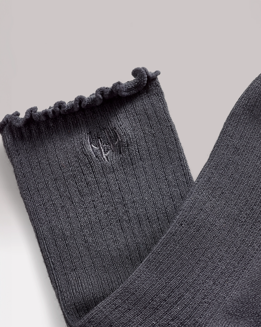 BOUNCE RIBBED FRILL
